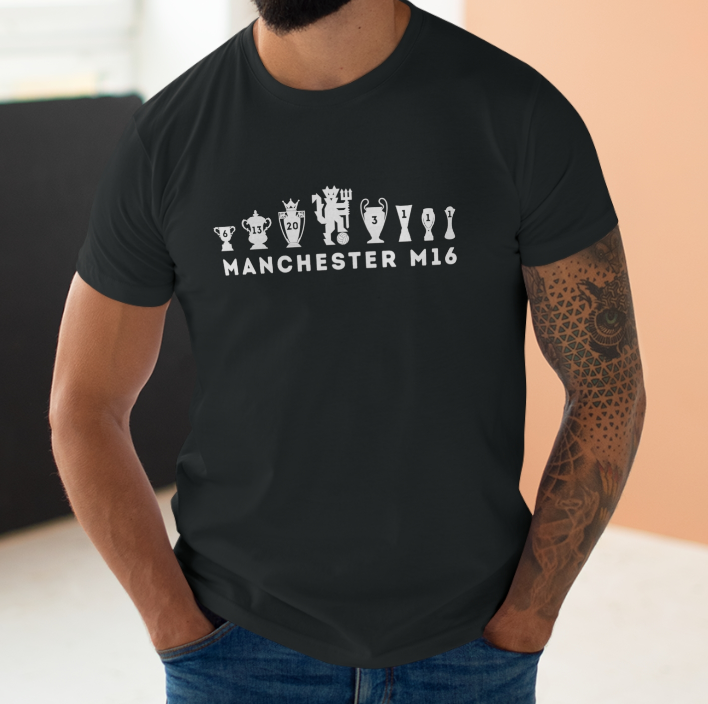 Man United Trophies - Manchester M16 - Mens T-Shirt