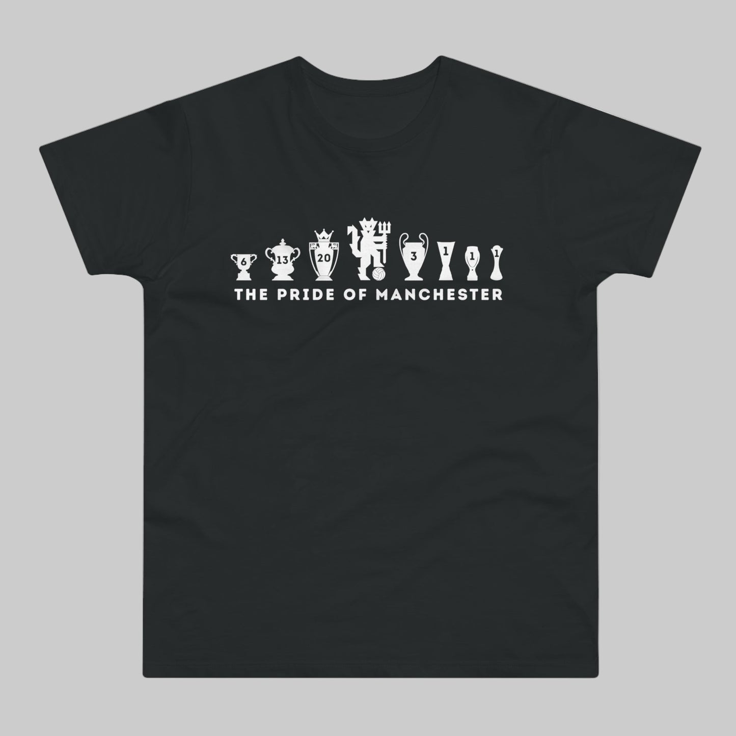 Man United Trophies - The Pride of Manchester  - Mens T-Shirt